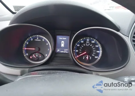 2015 Hyundai Santa Fe Sport 2.4L z USA, uszkodzony, nr VIN 5XYZTDLB0FG251428